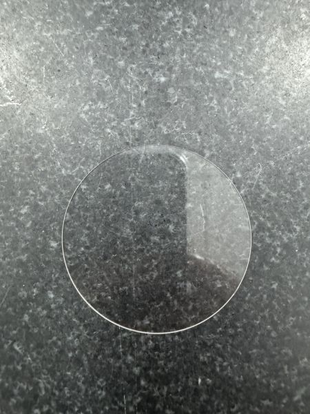 Glaswafer durch Laserschneiden